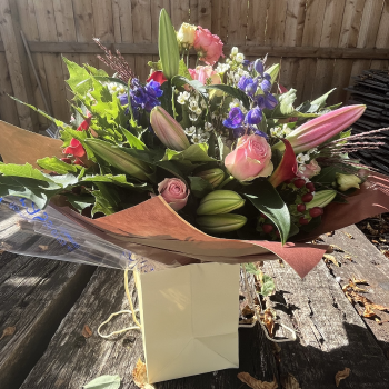 Luxury Seasonal Flowers delivery Darlington 
